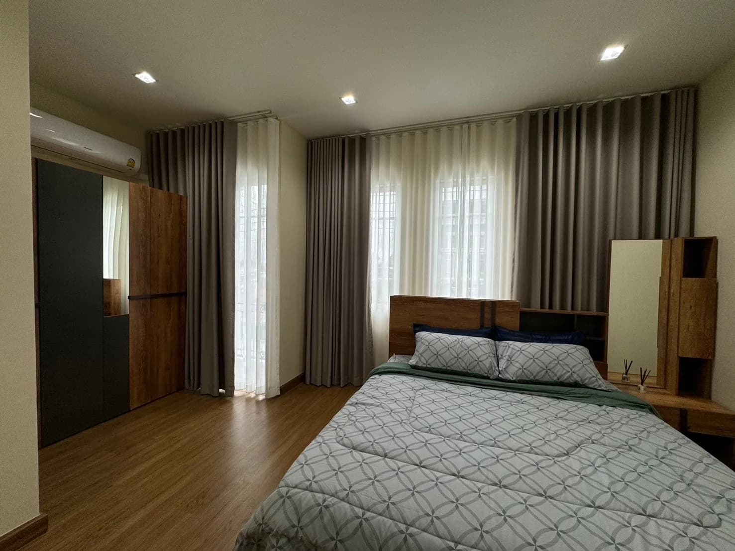 Townhouse Golden Town รวมโชค
