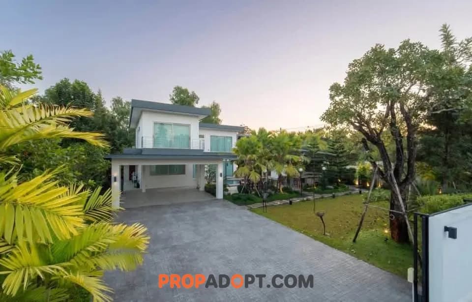 Luxury Smart Pool Villa for Rent & Sale at Nam Phrae, Hang Dong